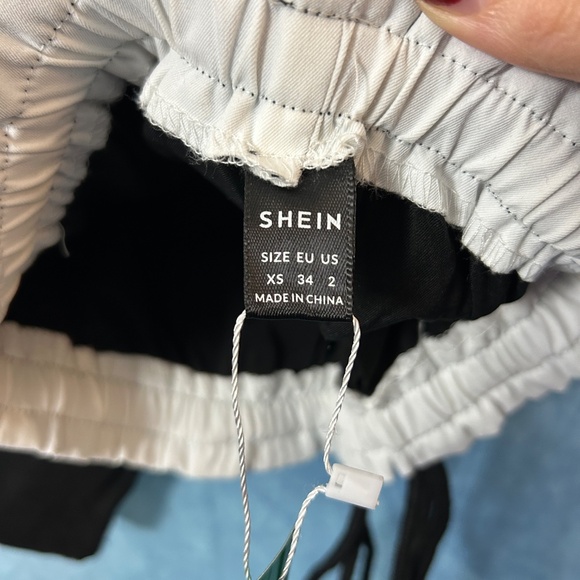 Black track pants - Picture 2 of 3